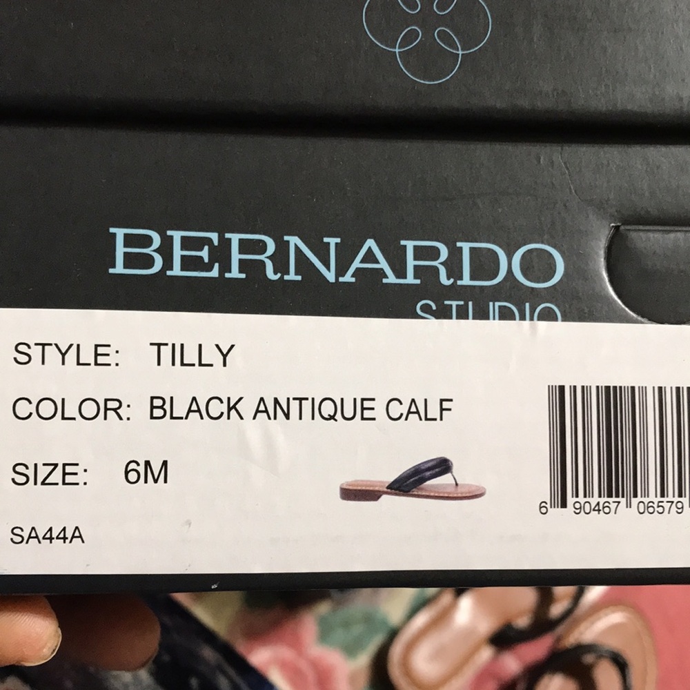Bernardo Tilly Black Antique Calf leather sandals. Made in Brazil. NWT - Picture 7 of 7